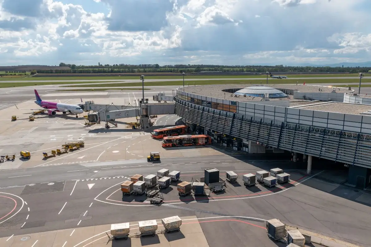 Letisko vo Viedni - sledovanie letov